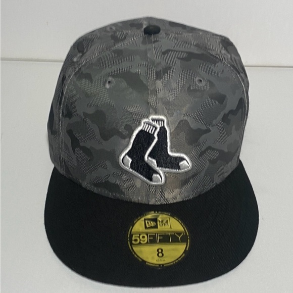 Boston Red Sox  New Era Ghost Camo 59Fifty Fitted Hat Grey Size 8 - Picture 1 of 6